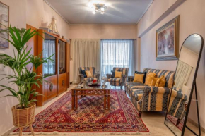 Gianna's central neoclassical flat